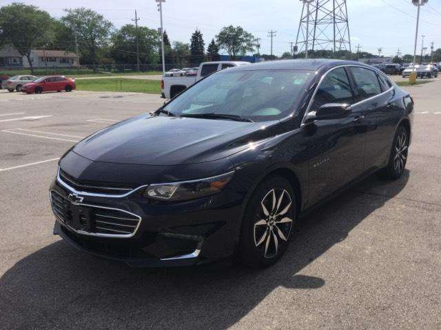 Chevrolet Malibu 2017 photo 1